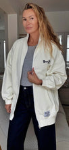 Load image into Gallery viewer, ZIP JACKET - Warm White