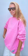 Load image into Gallery viewer, ORIGIN 05 CLASSIC SQUARE SWEATSHIRT - Candy
