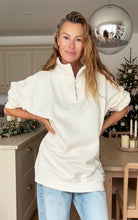 Load image into Gallery viewer, DIANA ZIP NECK - Warm White.