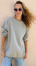 Load image into Gallery viewer, ORIGIN 05 CLASSIC SQUARE SWEATSHIRT - Grey Marl
