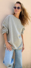 Load image into Gallery viewer, ORIGIN 05 CLASSIC SQUARE SWEATSHIRT - Grey Marl