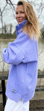 Load image into Gallery viewer, DIANA ZIP NECK - Soft Lilac