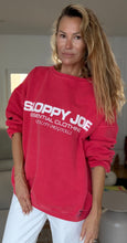 Load image into Gallery viewer, 05 CLASSIC SQUARE SWEATSHIRT -Red Wash