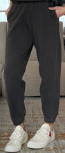 Load image into Gallery viewer, JOGGERS - Black Wash