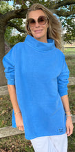 Load image into Gallery viewer, HIGH NECK SWEATSHIRT - Diana Blue