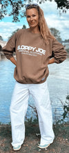 Load image into Gallery viewer, 05 CLASSIC SQUARE SWEATSHIRT - Chocolate