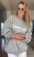 Load image into Gallery viewer, 05 CLASSIC SQUARE SWEATSHIRT - Grey Marl