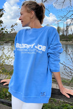 Load image into Gallery viewer, 05 CLASSIC SQUARE SWEATSHIRT - Diana Blue