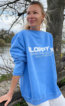 Load image into Gallery viewer, 05 CLASSIC SQUARE SWEATSHIRT - Diana Blue