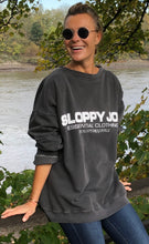 Load image into Gallery viewer, 05 CLASSIC SQUARE SWEATSHIRT - Black Wash