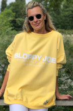 Load image into Gallery viewer, 05 CLASSIC SQUARE SWEATSHIRT - Lemon