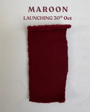 Load image into Gallery viewer, 05 CLASSIC SQUARE SWEATSHIRT - Maroon
