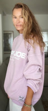 Load image into Gallery viewer, 05 CLASSIC SQUARE SWEATSHIRT - Misty Pink
