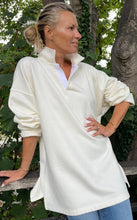 Load image into Gallery viewer, COLLAR 02 - WARM WHITE - SIZE 2 - B7
