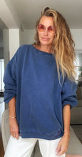 Load image into Gallery viewer, ORIGIN 05 CLASSIC SQUARE SWEATSHIRT - Navy Vintage Wash
