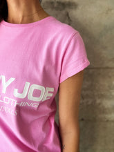 Load image into Gallery viewer, TAILORED ORGANIC T-SHIRT - Candy
