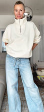 Load image into Gallery viewer, DIANA ZIP NECK - Warm White.
