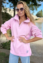 Load image into Gallery viewer, DIANA ZIP NECK - Miami Pink.
