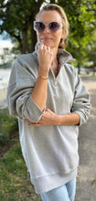 Load image into Gallery viewer, DIANA ZIP NECK - Grey Marl
