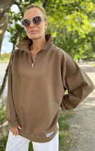 Load image into Gallery viewer, DIANA ZIP NECK - Chocolate
