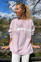 Load image into Gallery viewer, 05 CLASSIC SQUARE SWEATSHIRT - Misty Pink
