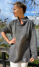 Load image into Gallery viewer, COLLAR 02 - Black Wash

