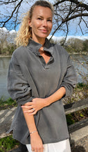 Load image into Gallery viewer, COLLAR 02 - Black Wash

